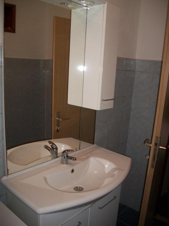 Apartment Luka Trogir Eksteriør billede