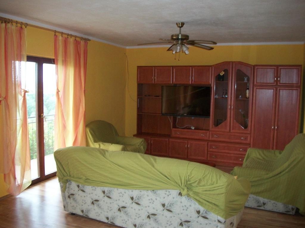 Apartment Luka Trogir Eksteriør billede