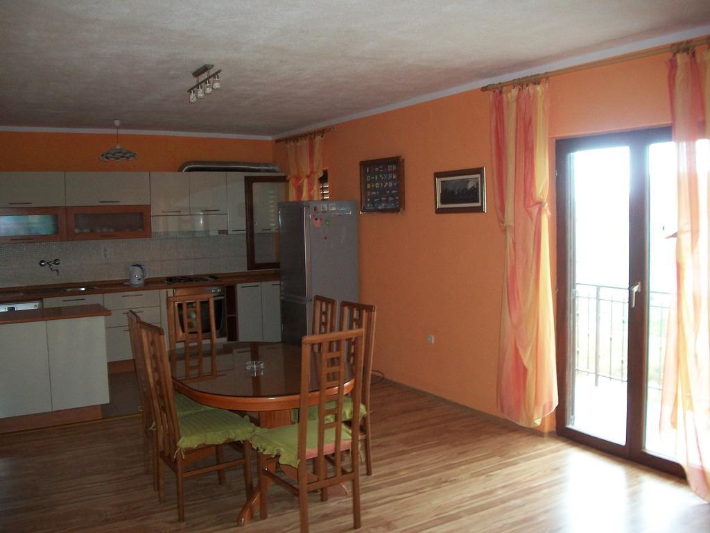 Apartment Luka Trogir Eksteriør billede