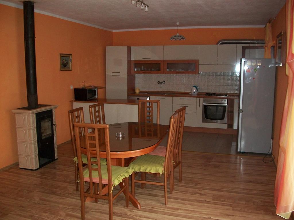 Apartment Luka Trogir Eksteriør billede