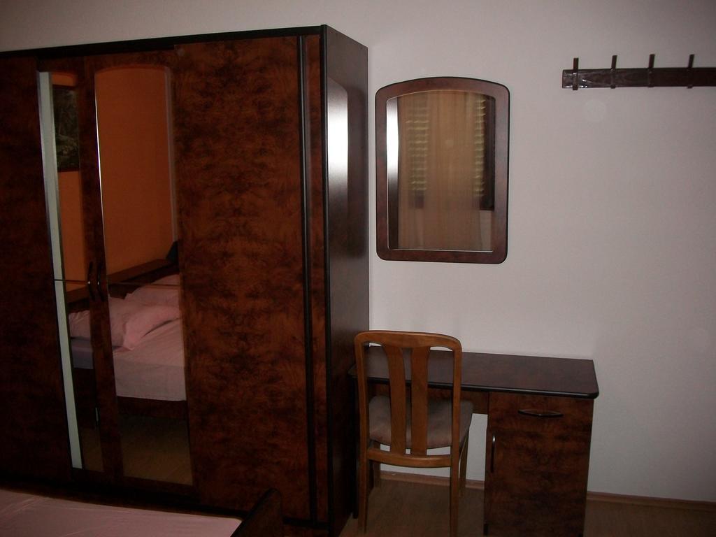 Apartment Luka Trogir Eksteriør billede