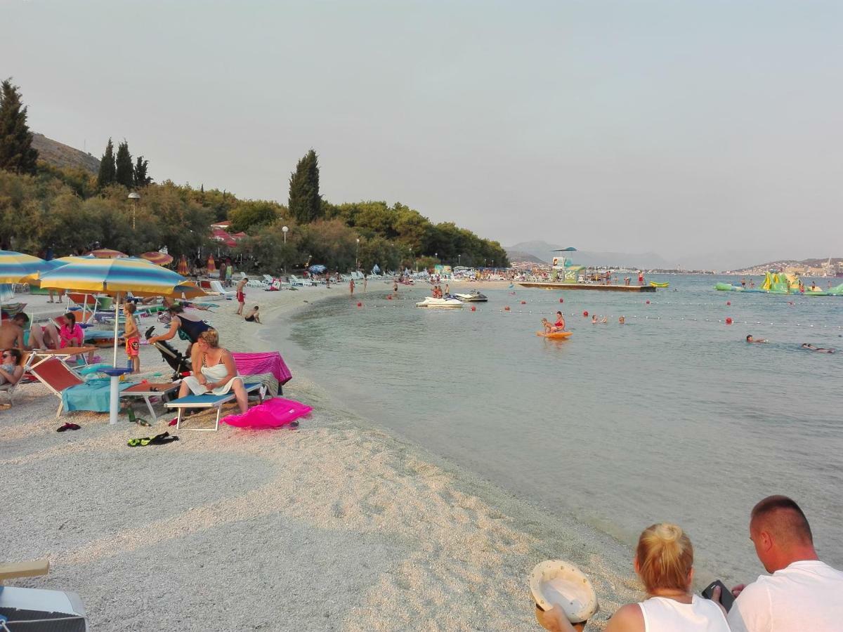 Apartment Luka Trogir Eksteriør billede