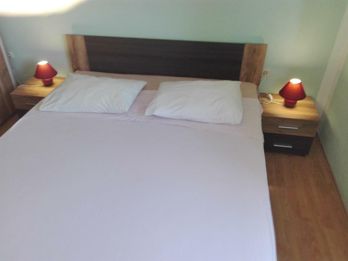 Apartment Luka Trogir Eksteriør billede