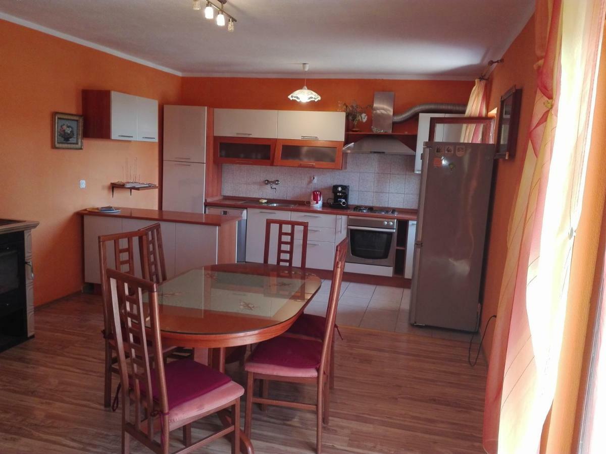 Apartment Luka Trogir Eksteriør billede