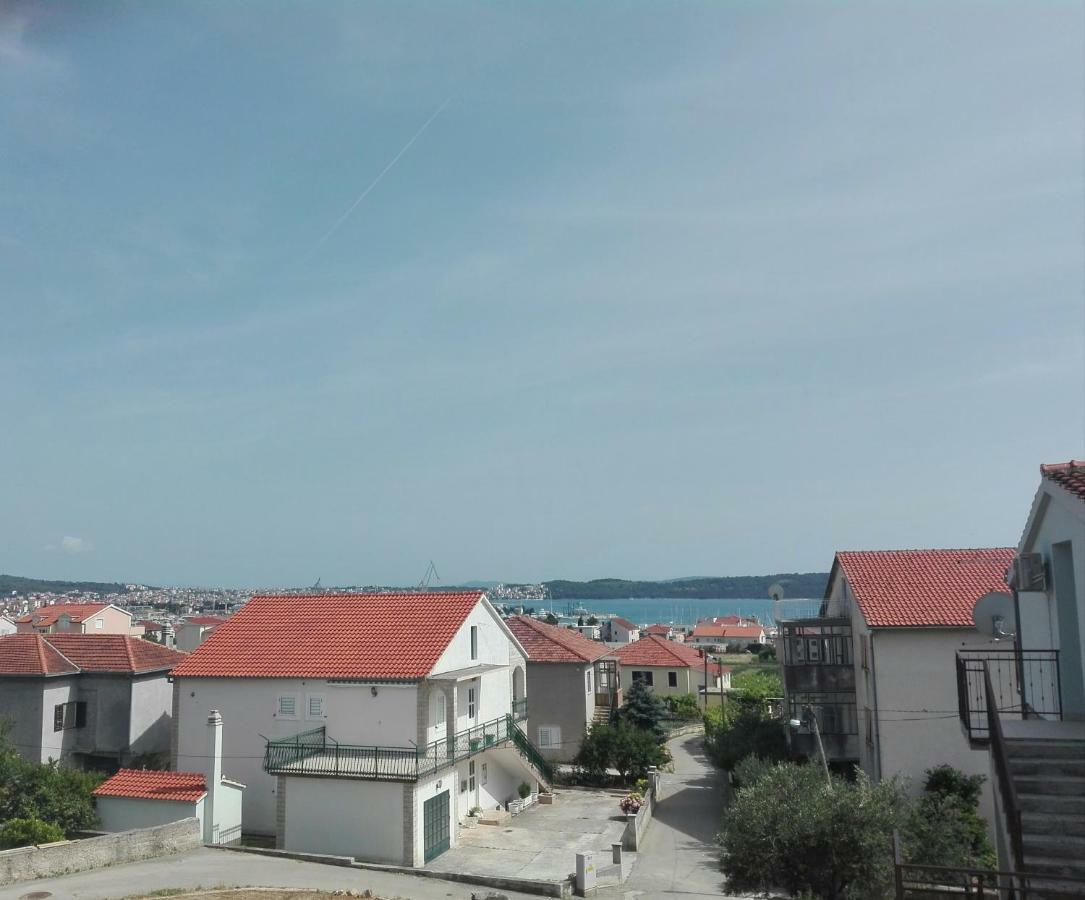 Apartment Luka Trogir Eksteriør billede